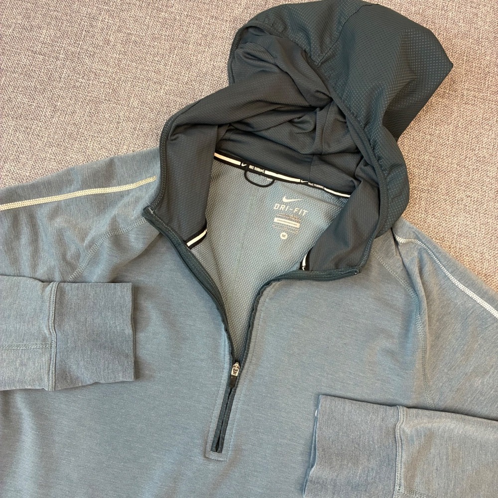 Nike Running Hoodie Mens Medium Blue Gray Dri-FIT Half Zip Thumbhole Activewear